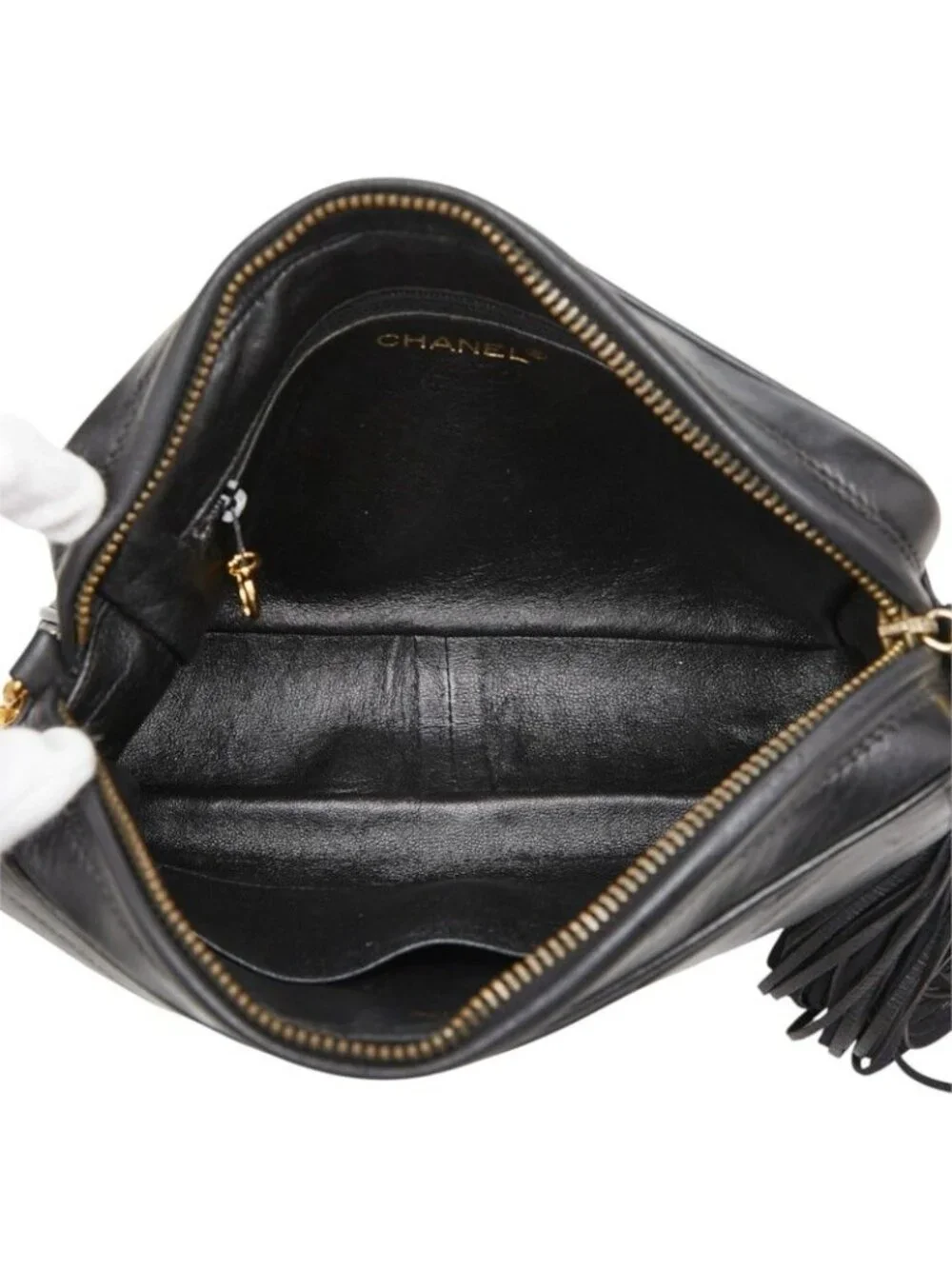 Chanel Chevron V-stitch CC Logo Chain Shoulder Bag Black Lambskin